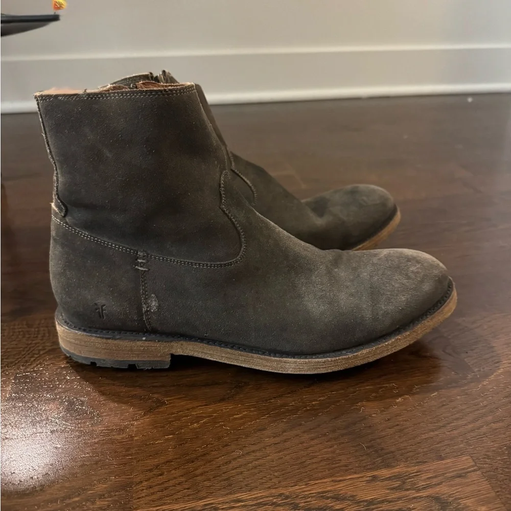 Men's Frye Gray/Green Boots